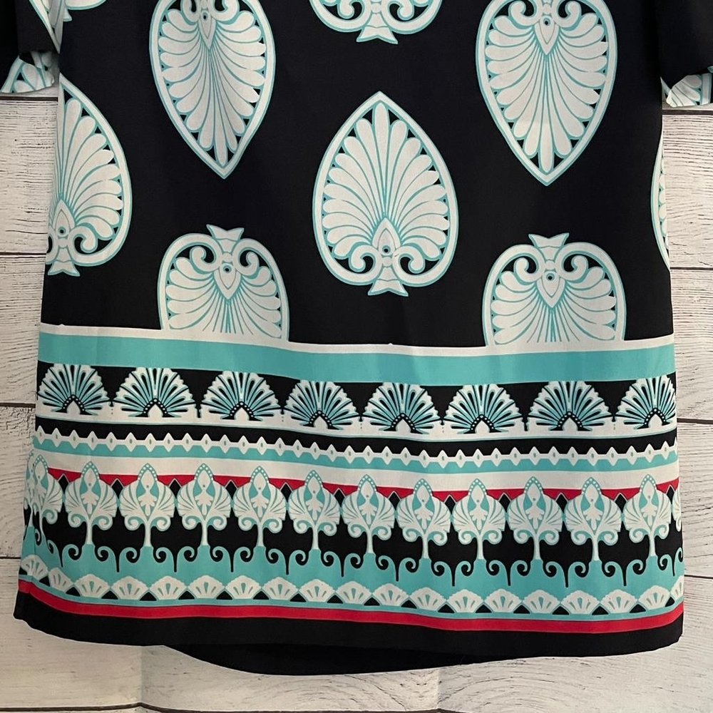 Crown & Ivy printed dress - Picture 4 of 11